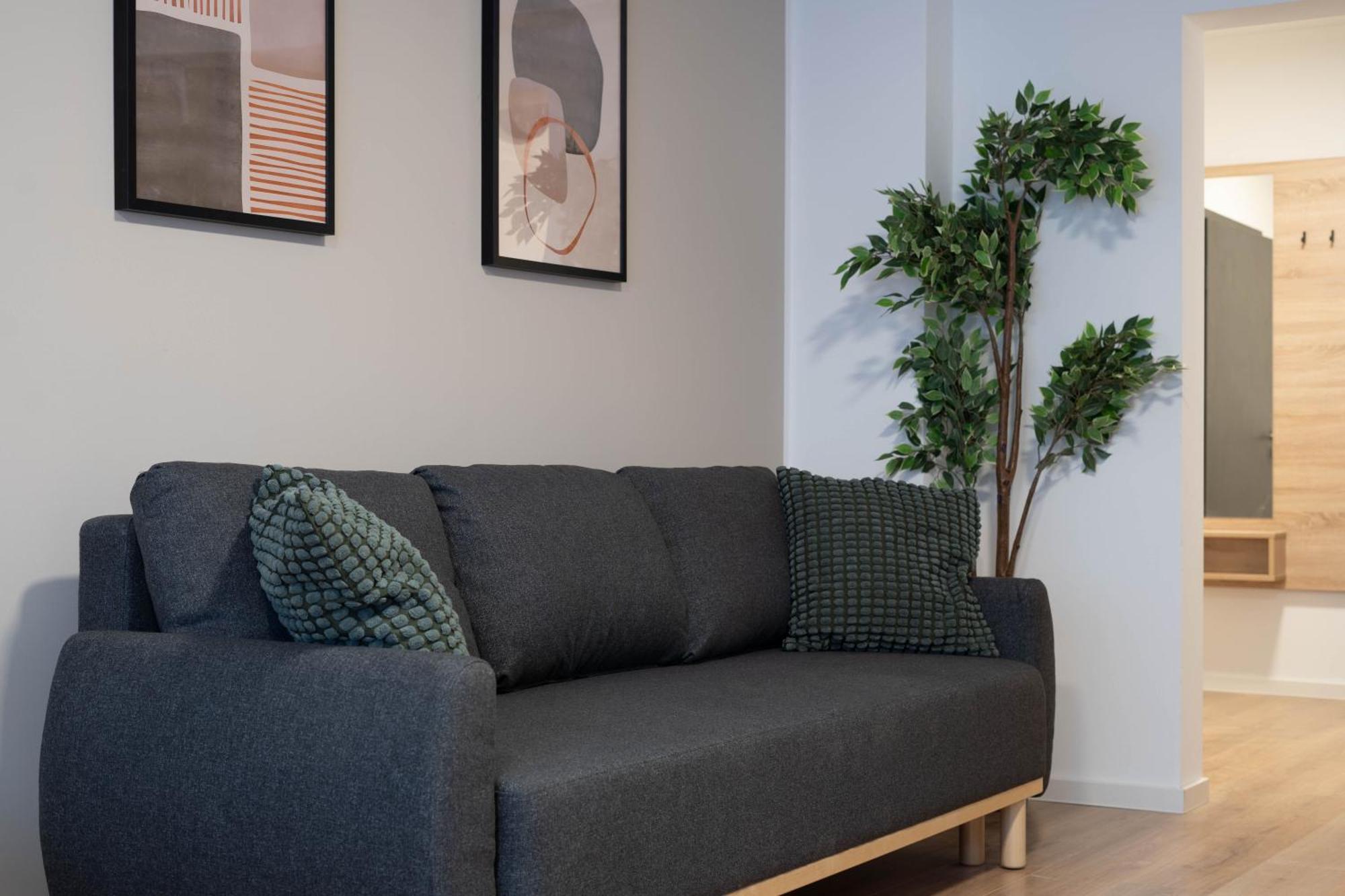 Central Bonn Apartments I Private Parking I Home2Share Bagian luar foto