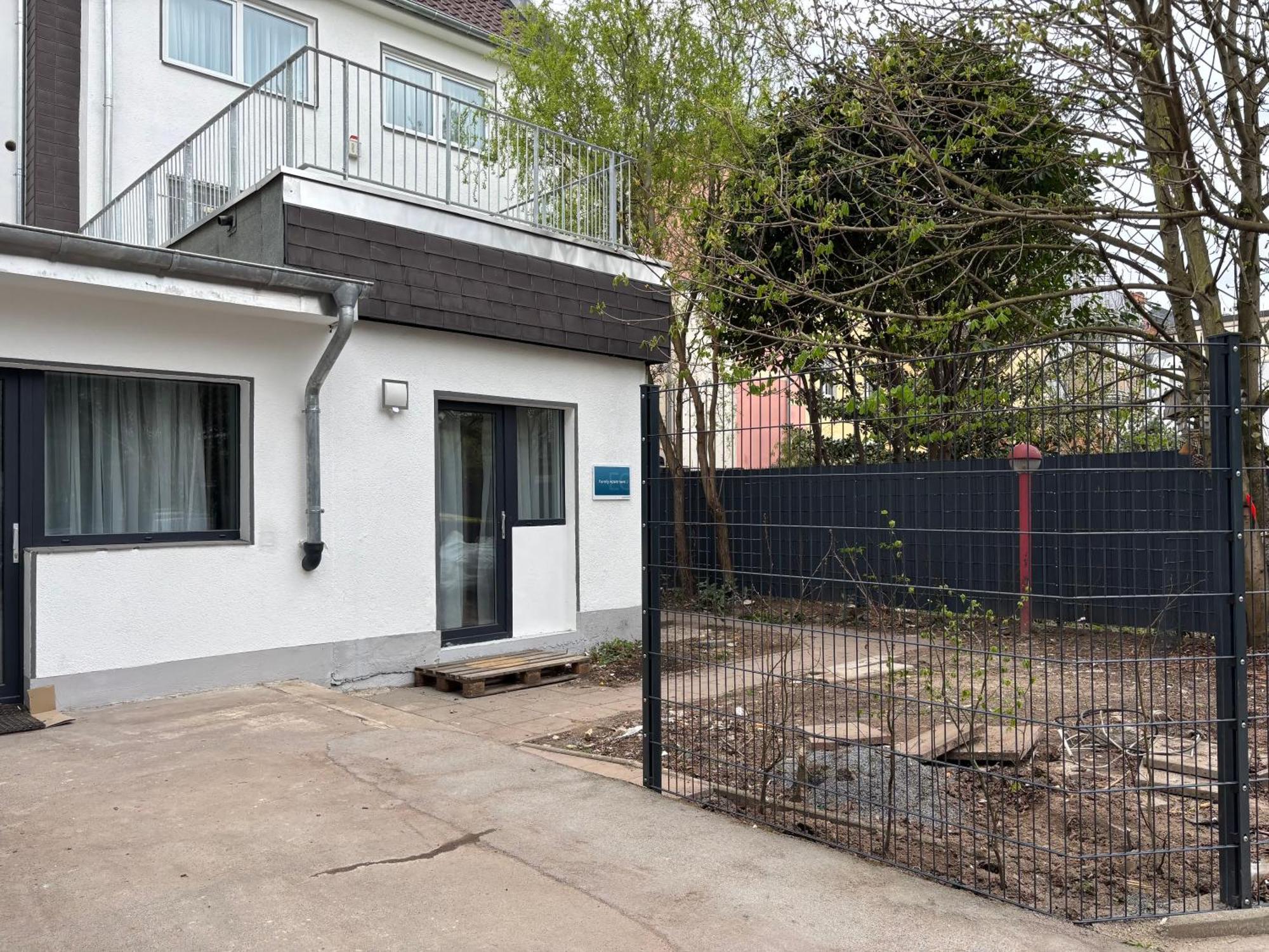 Central Bonn Apartments I Private Parking I Home2Share Bagian luar foto