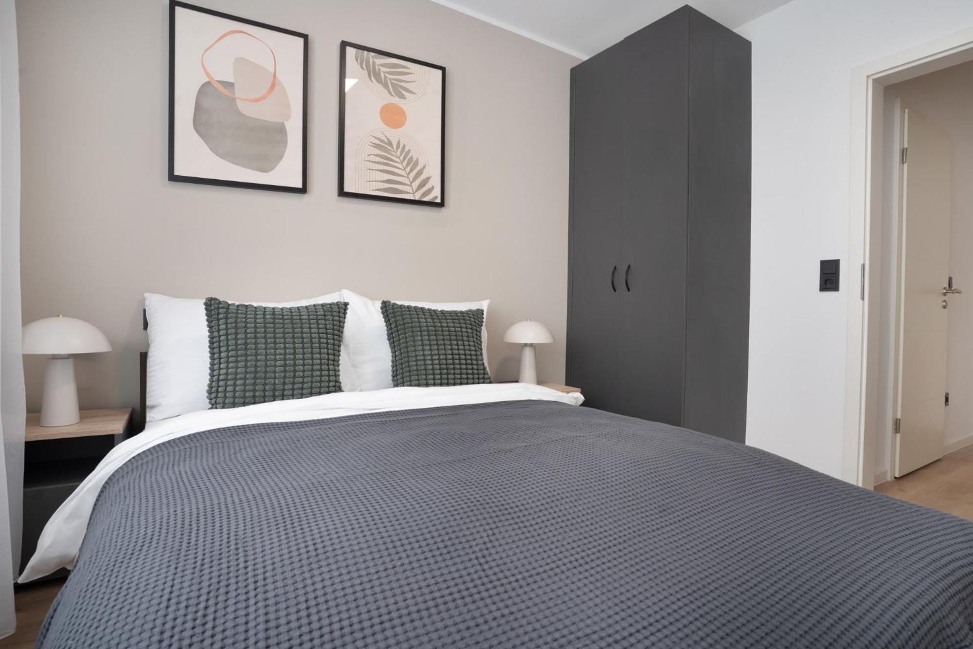 Central Bonn Apartments I Private Parking I Home2Share Bagian luar foto